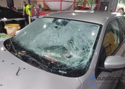 2014 Volkswagen Jetta 1.8T Se z USA, uszkodzony, nr VIN 3VWD07AJXEM244449